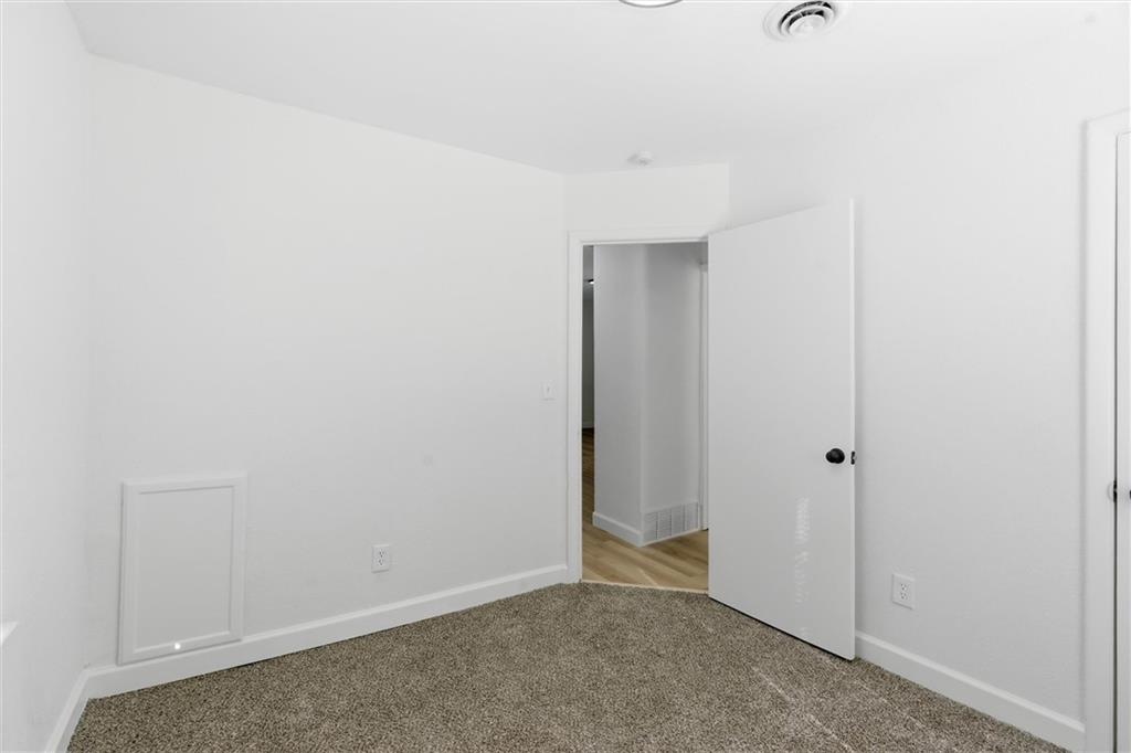 3908 Booth Street Kansas City, KS 66103 - Photo 16 of 26