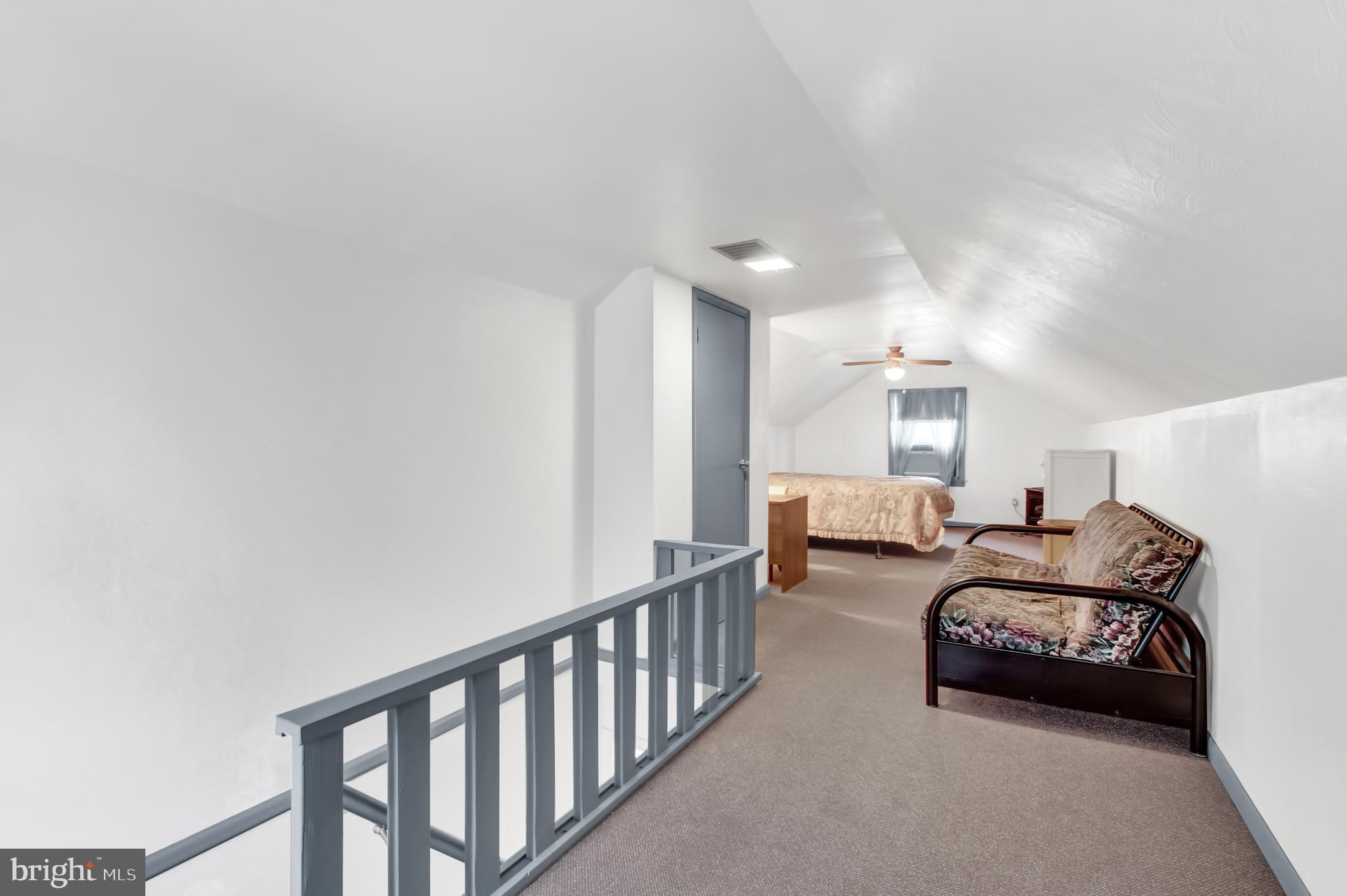 376 Edgehill Road York, PA 17403 - Photo 15 of 28