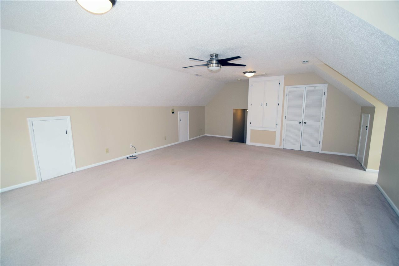 11809 Coachmans Way Raleigh, NC 27614 - Photo 17 of 24 Photo 18