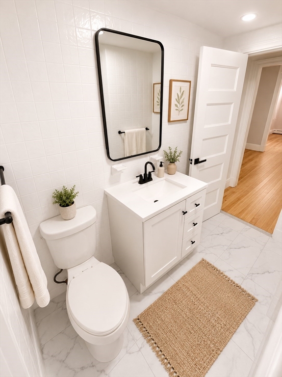 33 Oak Street Boston, MA 02136 - Photo 25 of 34