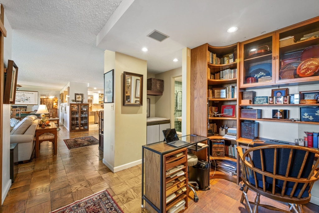 40 Village Road, Unit 1006 Middleton, MA 01949 - Photo 14 of 38