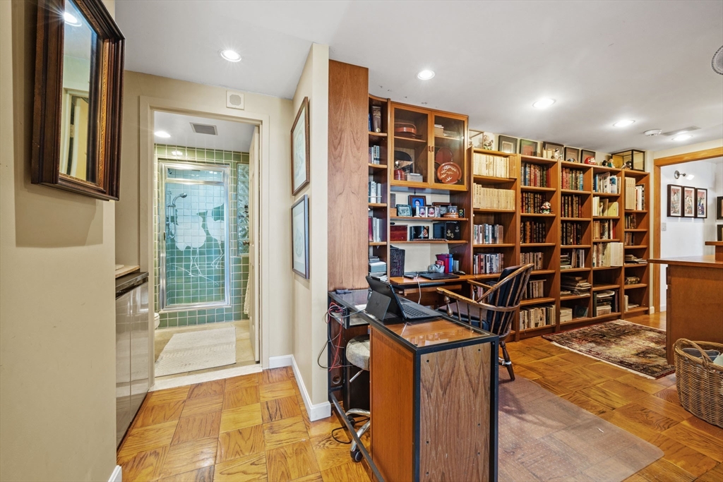 40 Village Road, Unit 1006 Middleton, MA 01949 - Photo 8 of 38