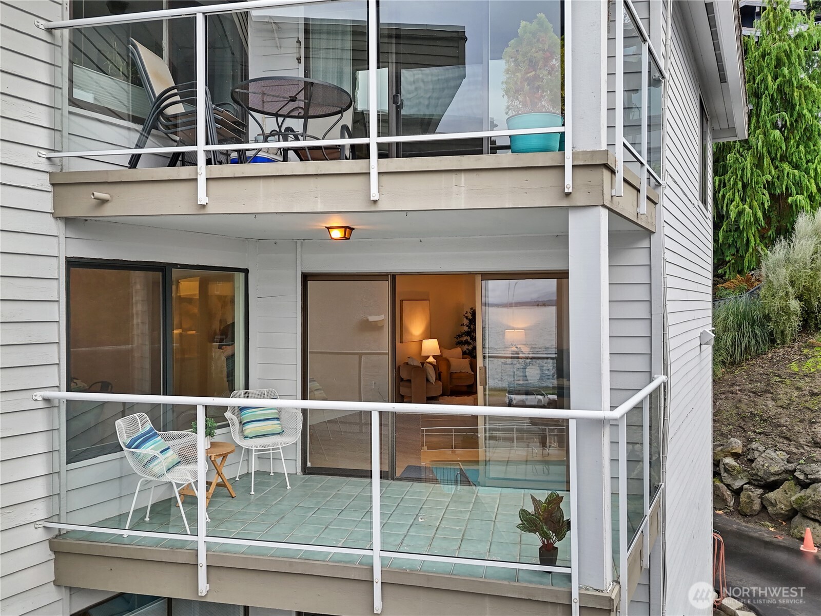 2104 Alki Avenue Southwest, Unit 306 Seattle, WA 98116 - Photo 36 of 40 a view of a balcony and a window