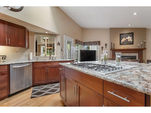 $715,000 | 6410 Southwest Skiver Court, Beaverton, OR 97078