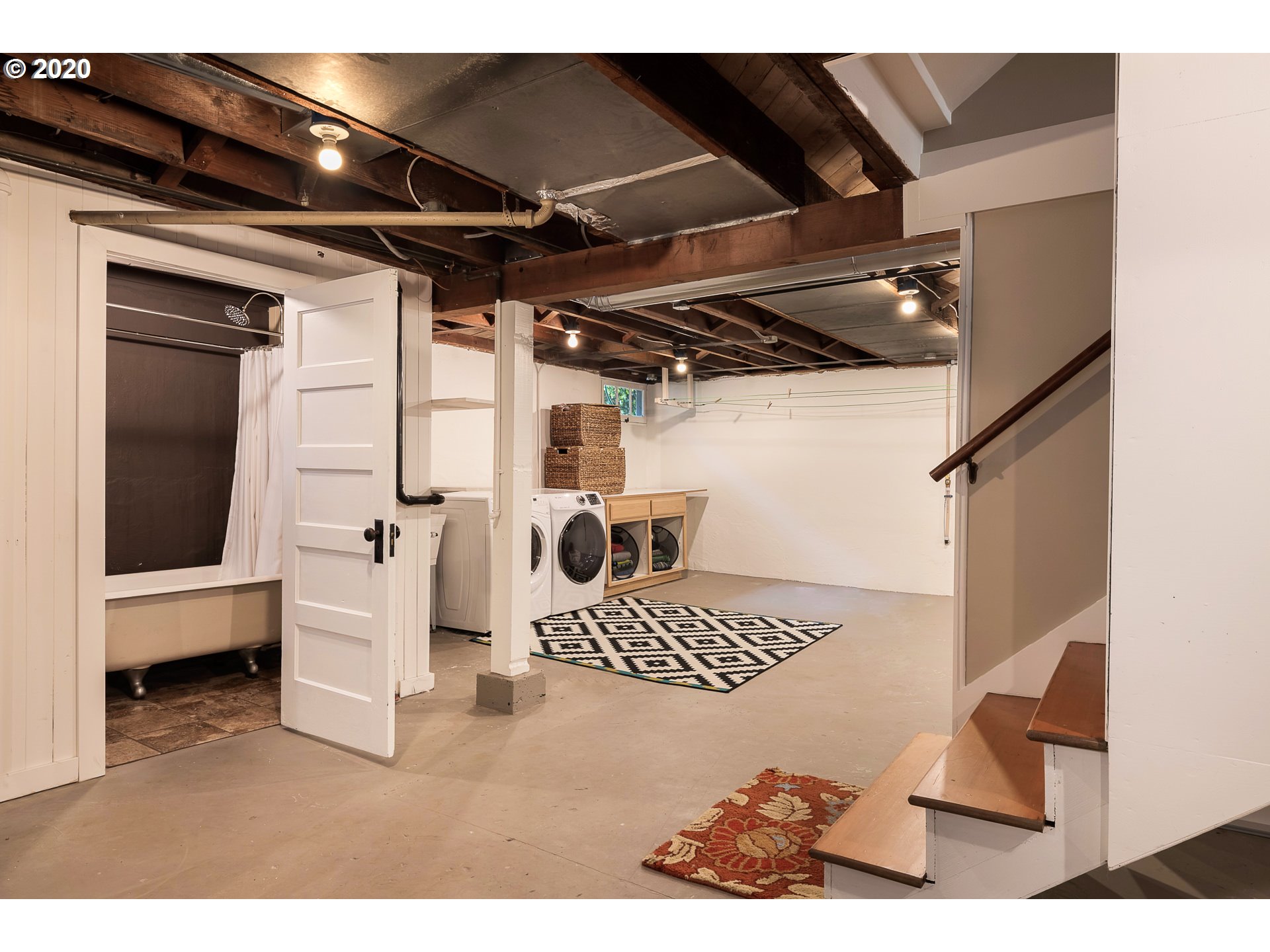 2764 Northwest Raleigh Street Portland, OR 97210 - Photo 22 of 28 Gallery Image 22