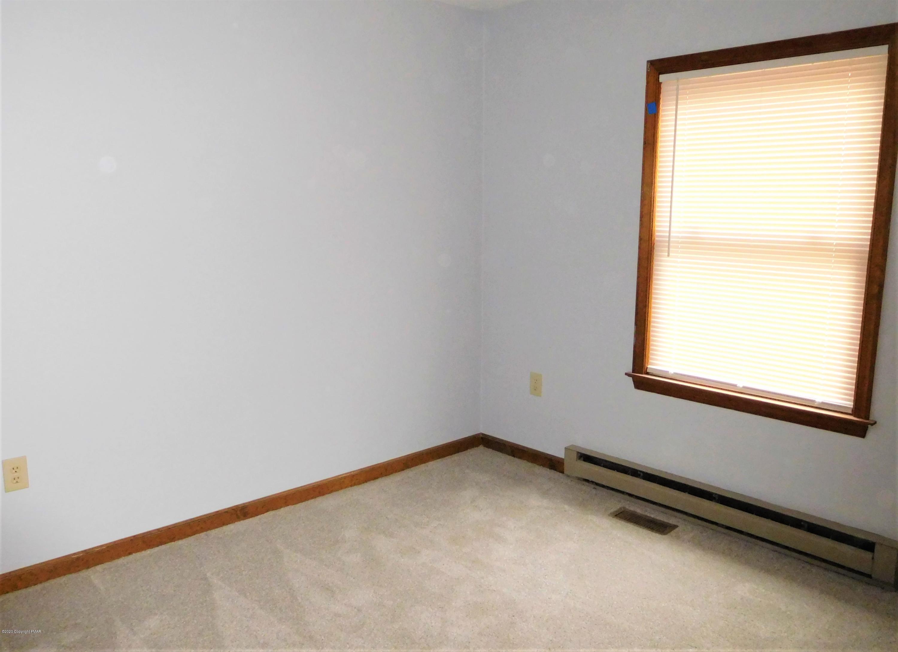 303 Barrys Road Effort, PA 18330 - Photo 8 of 10 Front corner bedroom