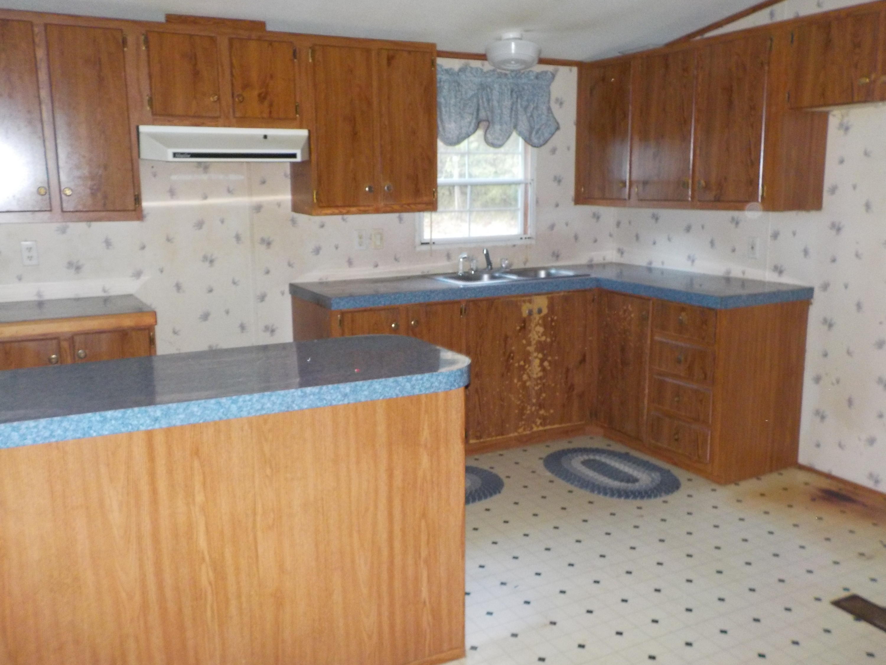 472 Northwest Bazel Road Harriman, TN 37748 - Photo 11 of 22 DSCN4365