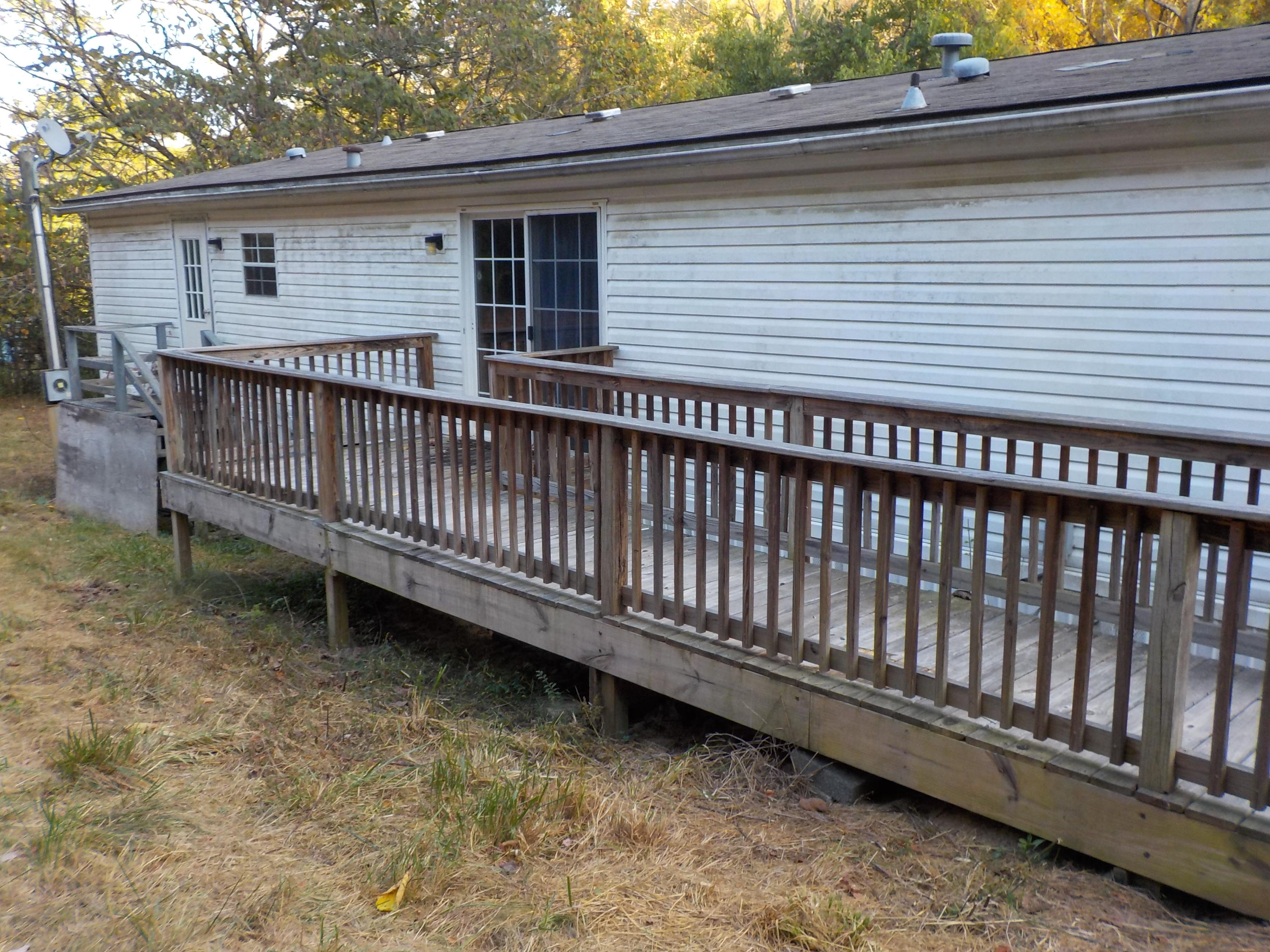 472 Northwest Bazel Road Harriman, TN 37748 - Photo 3 of 22 DSCN4389