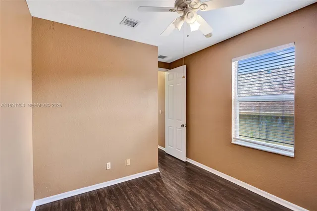 $2,400 | 2057 Southeast Avon Park Drive, Port St. Lucie, FL 34952