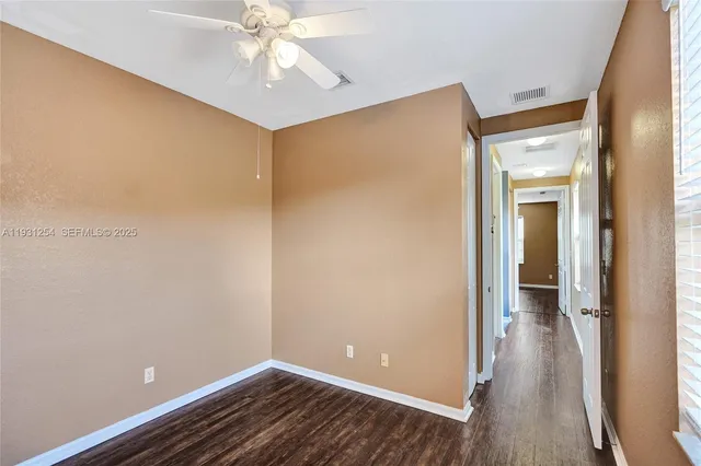 $2,400 | 2057 Southeast Avon Park Drive, Port St. Lucie, FL 34952