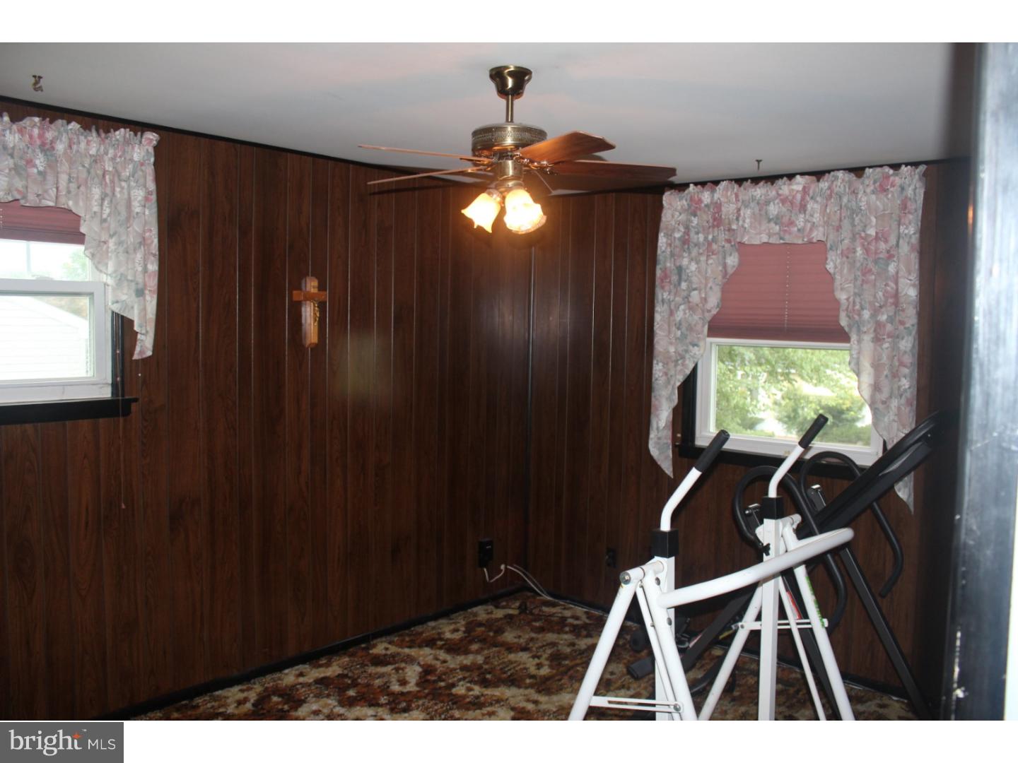 437 Byron Road Warminster, PA 18974 - Photo 15 of 18 Gallery Image 15
