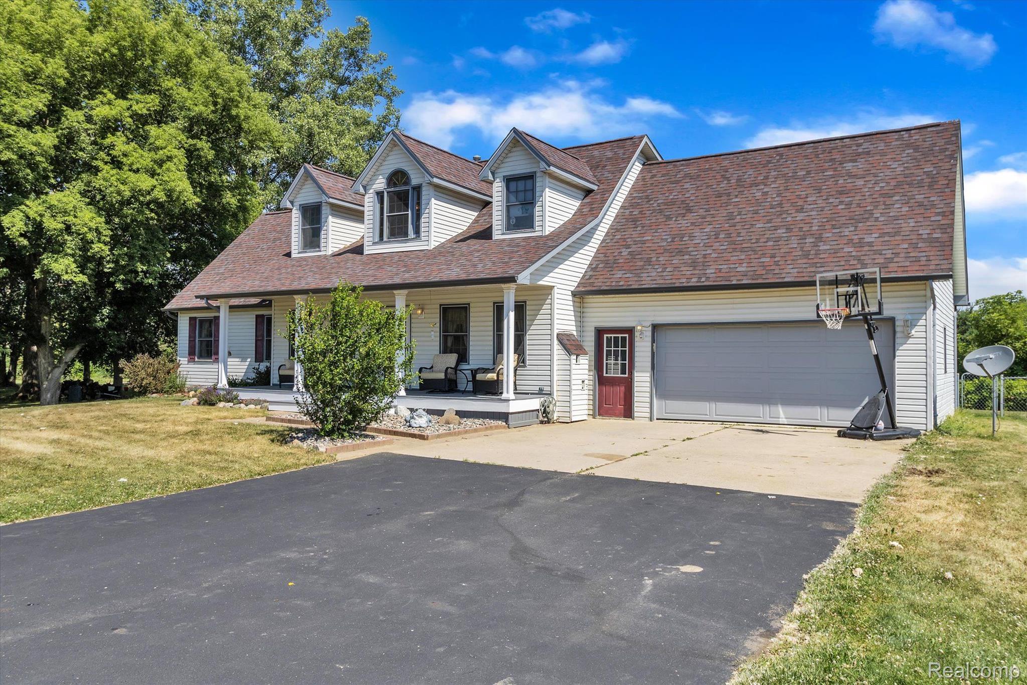 7401 East Potter Road Davison, MI 48423 - Photo 4 of 73 Gallery Image 4