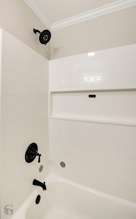 242 Pecan View Drive Minden, LA 71055 - Photo 17 of 20 a bathroom with a shower