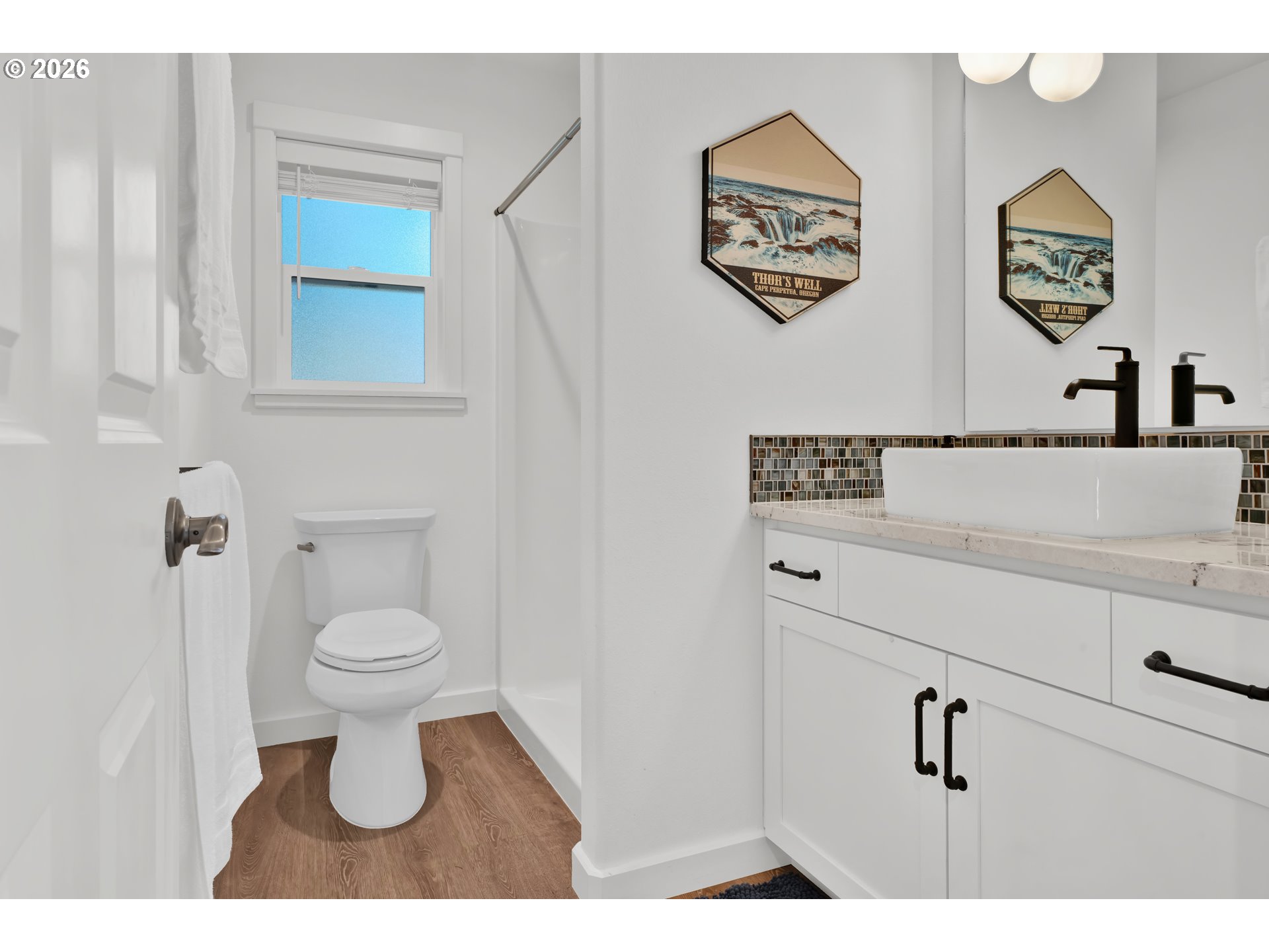 87620 Parkside Drive Florence, OR 97439 - Photo 22 of 35 a bathroom with a toilet a sink and vanity