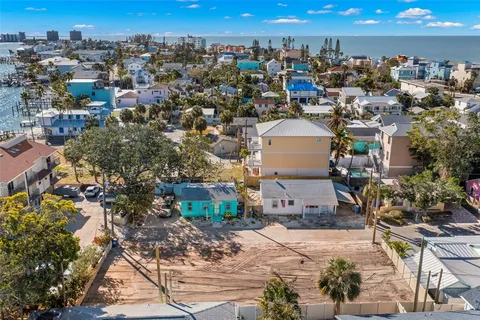 $799,000 | 140 92nd Avenue, Treasure Island, FL 33706