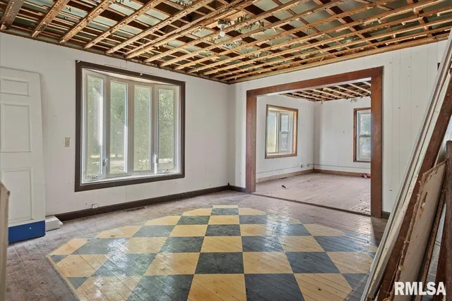 $125,558 | 12409 Stamper Road, Girard, IL 62640