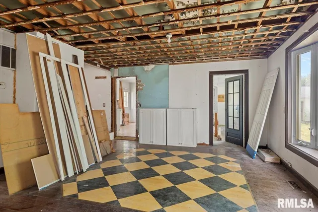 $125,558 | 12409 Stamper Road, Girard, IL 62640