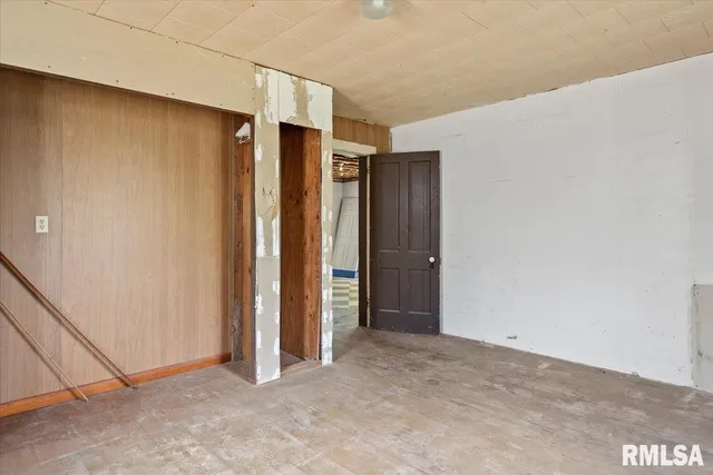 $125,558 | 12409 Stamper Road, Girard, IL 62640