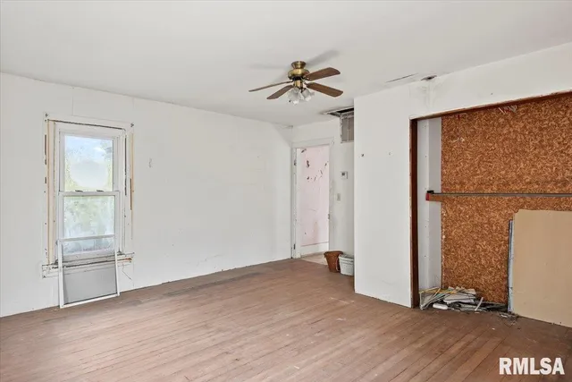 $125,558 | 12409 Stamper Road, Girard, IL 62640