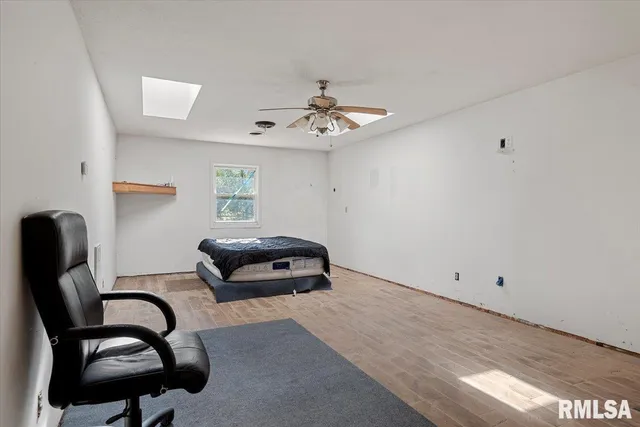 $125,558 | 12409 Stamper Road, Girard, IL 62640