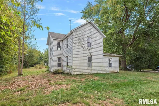 $125,558 | 12409 Stamper Road, Girard, IL 62640