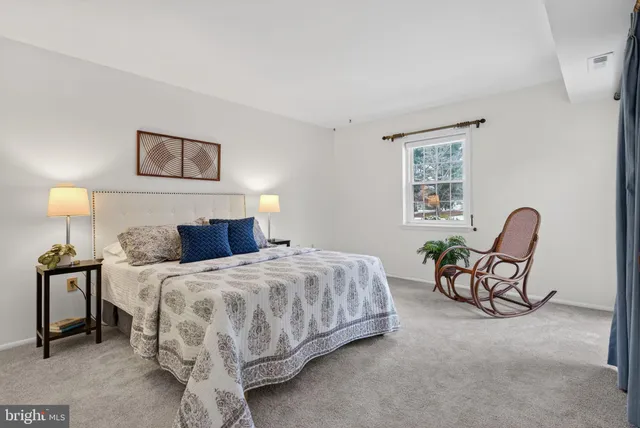 $300,000 | 55 Valleybrook Drive, Lancaster, PA 17601