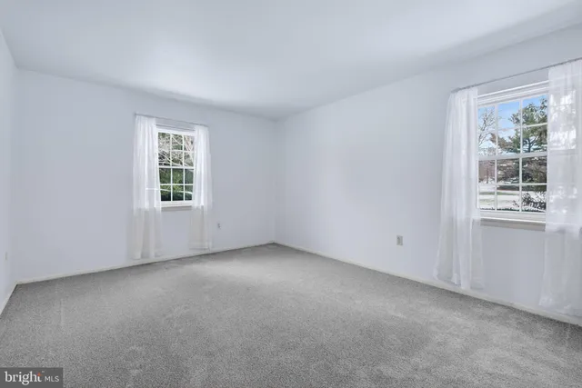 $300,000 | 55 Valleybrook Drive, Lancaster, PA 17601