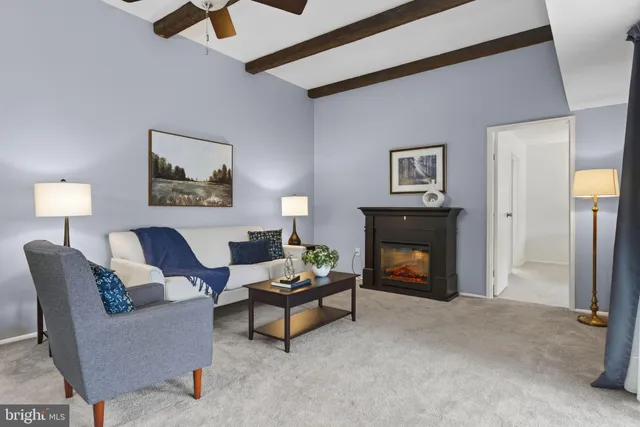 $300,000 | 55 Valleybrook Drive, Lancaster, PA 17601