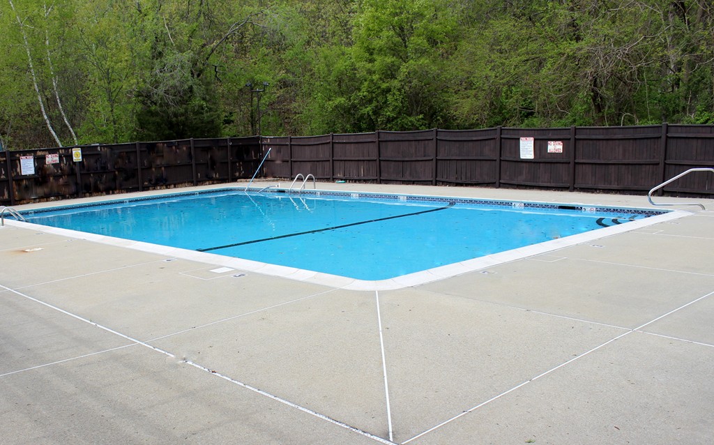 7 Beal's Cove Road, Unit B Hingham, MA 02043 - Photo 19 of 21 Gallery Image 19