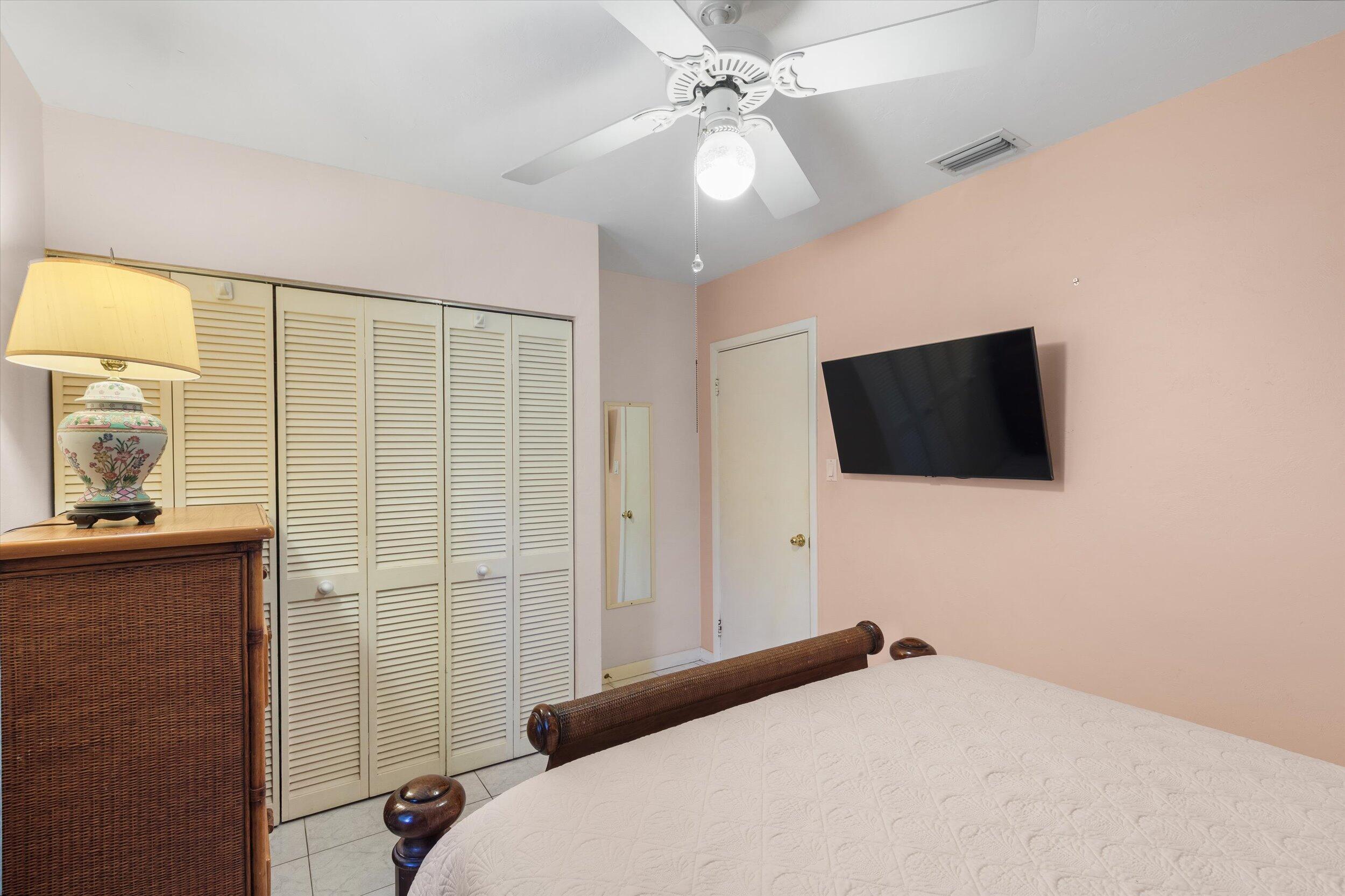 1713 Rose Street Key West, FL 33040 - Photo 39 of 44 54-054