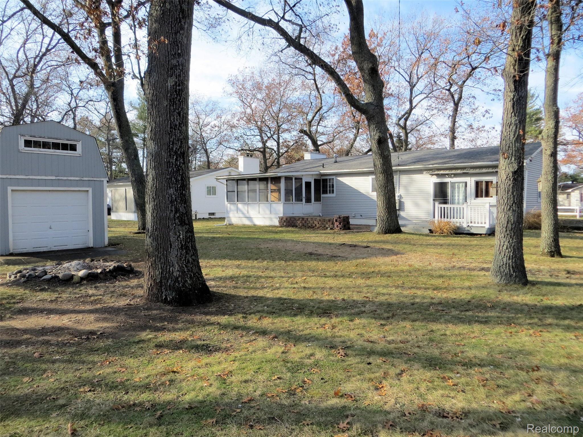 7369 Port Austin Road Caseville, MI 48725 - Photo 4 of 41 4.JPG