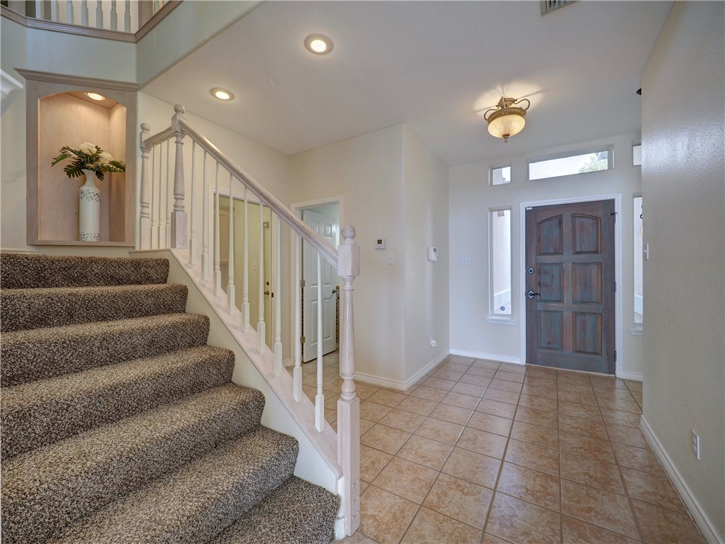 1343 Bayview Drive Portland, TX 78374 - Photo 8 of 36 a view of entryway