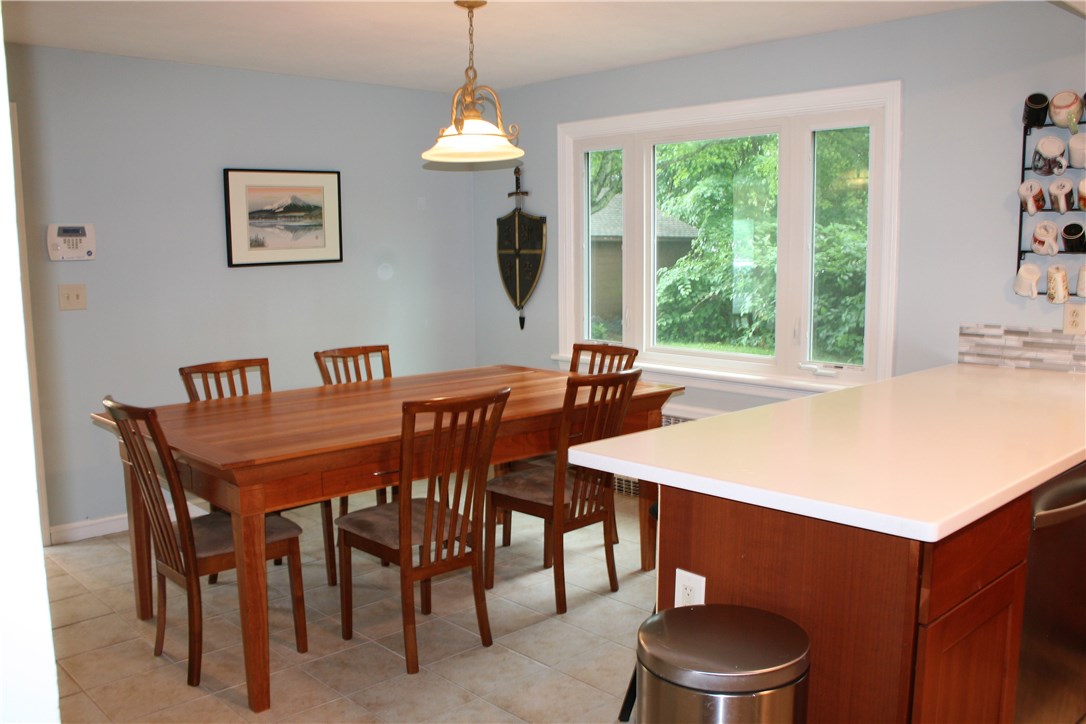 18 Top Street Westerly, RI 02891 - Photo 9 of 33 Gallery Image 9