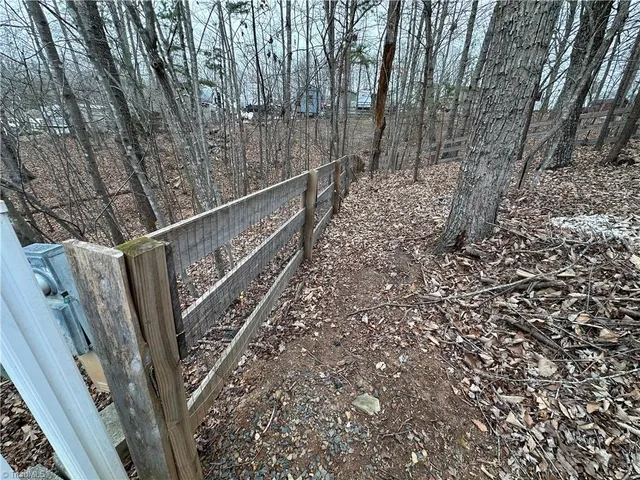 $130,000 | 112 Sparrow Lane, New London, NC 28127