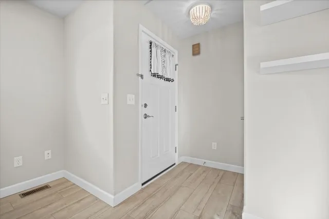 $370,000 | 52 Winding Way, Bloomington, IL 61705