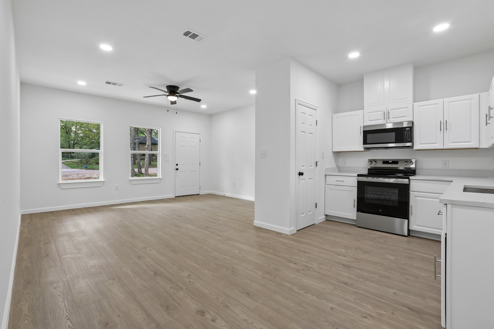 210 Flint Ridge Street Bastrop, TX 78602 - Photo 13 of 40