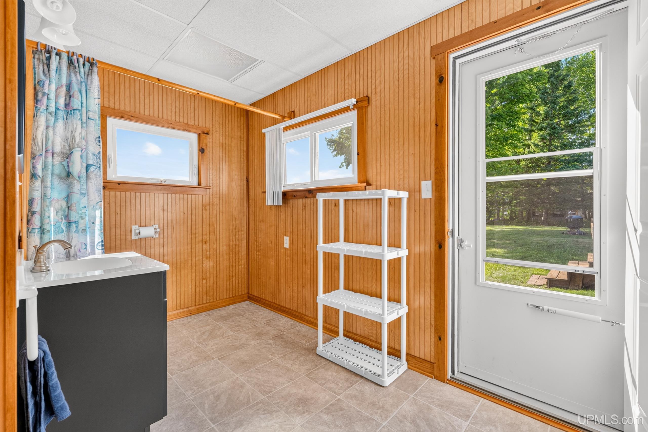 881 East Gulliver Lake Road Gulliver, MI 49840 - Photo 39 of 75