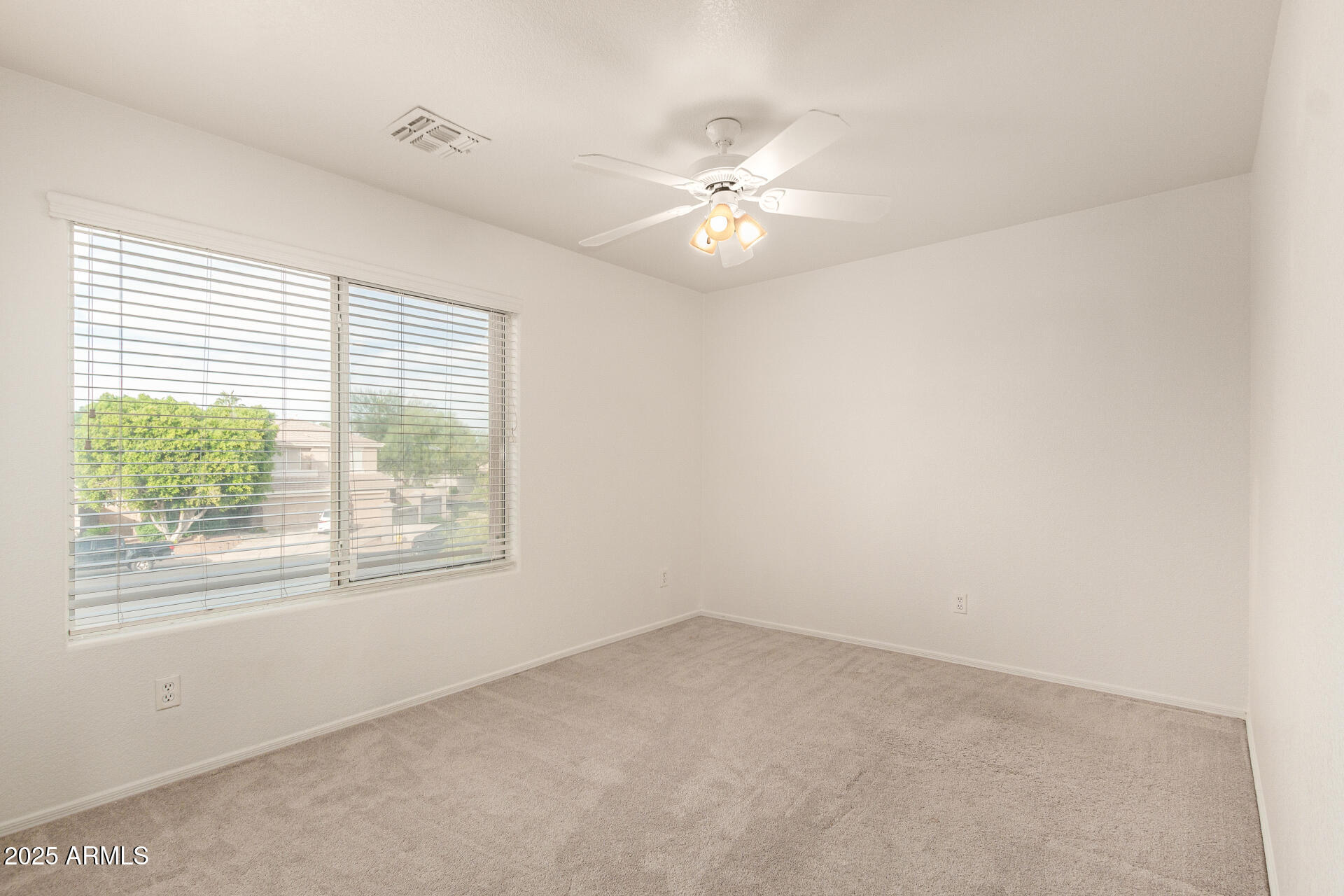 3861 East Pinon Court Gilbert, AZ 85234 - Photo 41 of 69 33 - Pinon