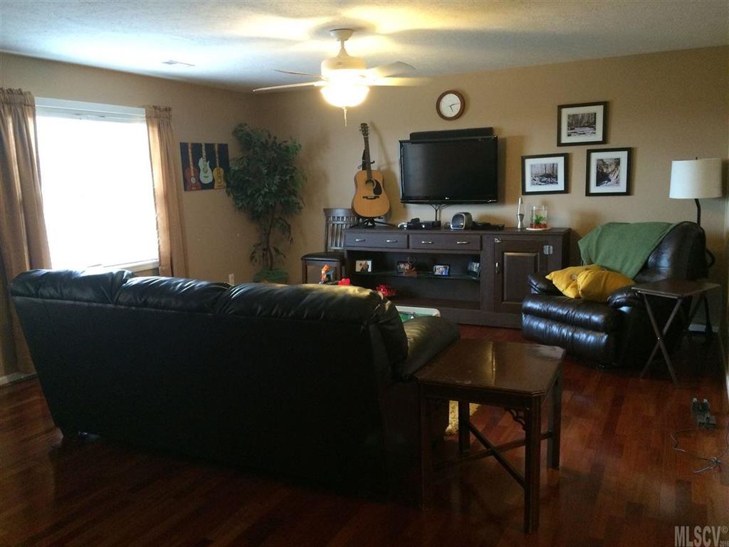 6481 Ridgeview Circle Granite Falls, NC 28630 - Photo 13 of 25 Gallery Image 13