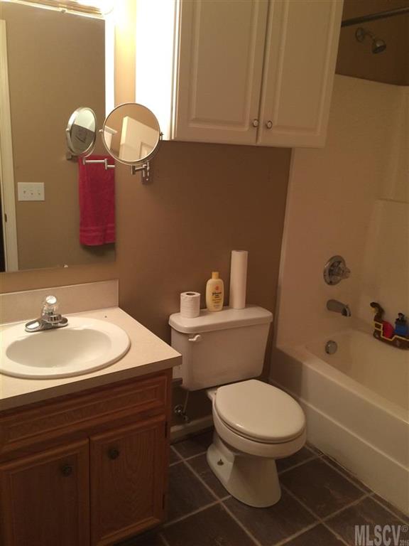6481 Ridgeview Circle Granite Falls, NC 28630 - Photo 3 of 25 Gallery Image 3