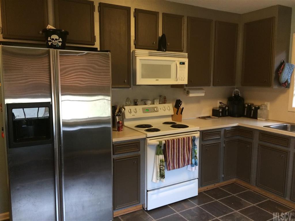 6481 Ridgeview Circle Granite Falls, NC 28630 - Photo 6 of 25 Gallery Image 6