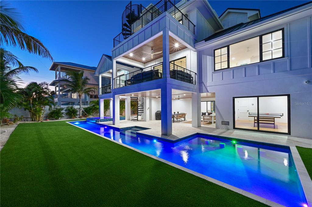 305 55th Street Holmes Beach, FL 34217 - Photo 5 of 65