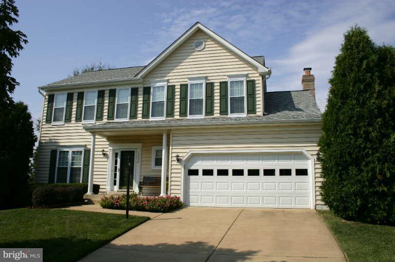 12830 Tournament Drive Reston, VA 20191 - Photo 1 of 26 Exterior (Front)