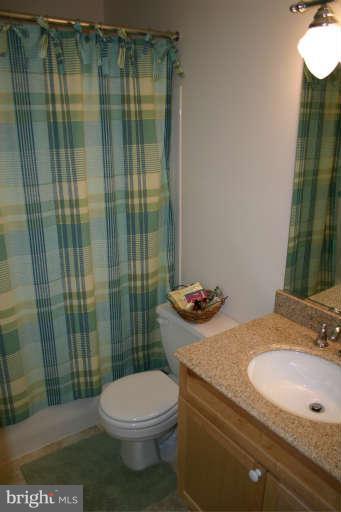 12830 Tournament Drive Reston, VA 20191 - Photo 24 of 26 Bath