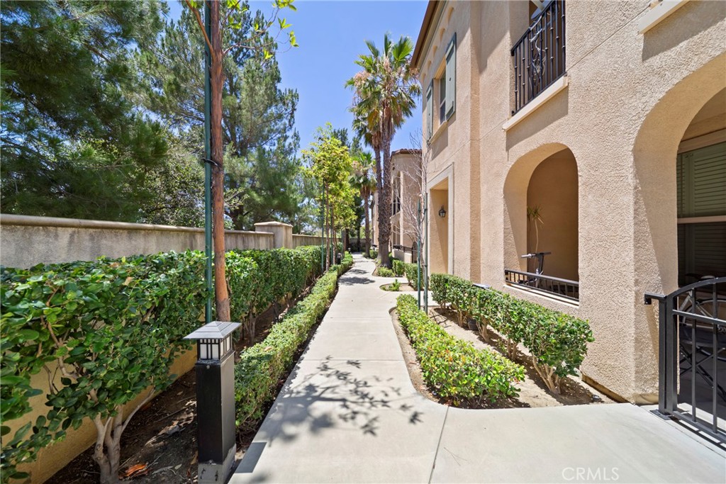 20426 Paseo Cresta Porter Ranch, CA 91326 - Photo 2 of 44