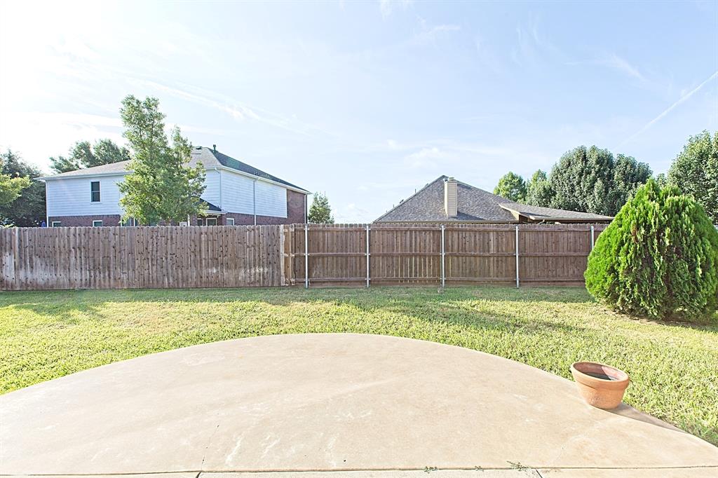 105 Galloping Trail Forney, TX 75126 - Photo 3 of 40