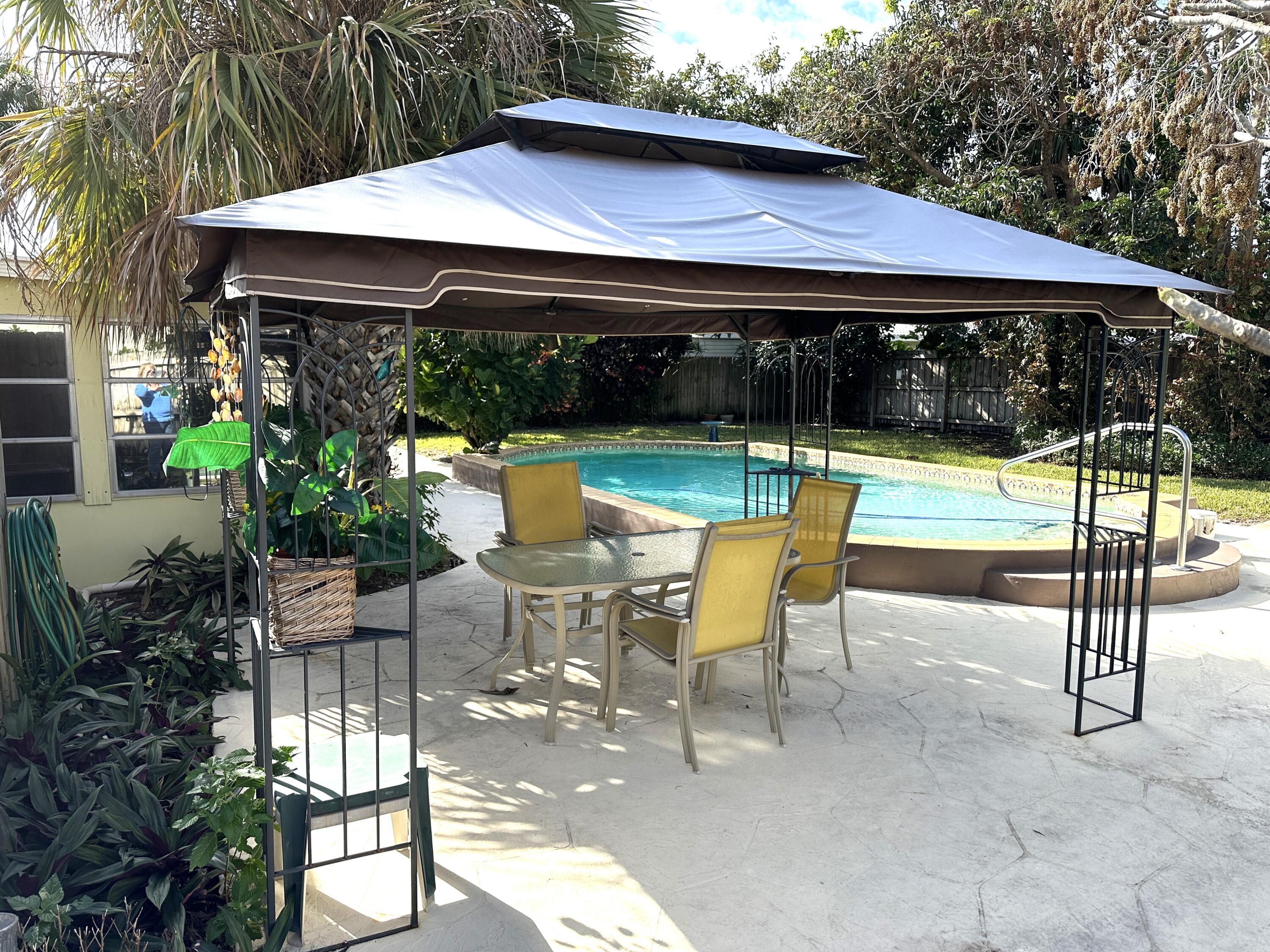 3751 Northeast 5th Avenue Boca Raton, FL 33431 - Photo 24 of 28 Pool1