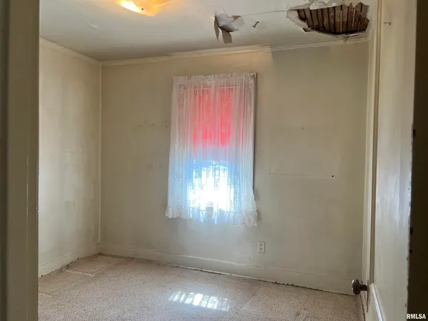 $32,000 | 721 West Loucks Avenue, Peoria, IL 61604