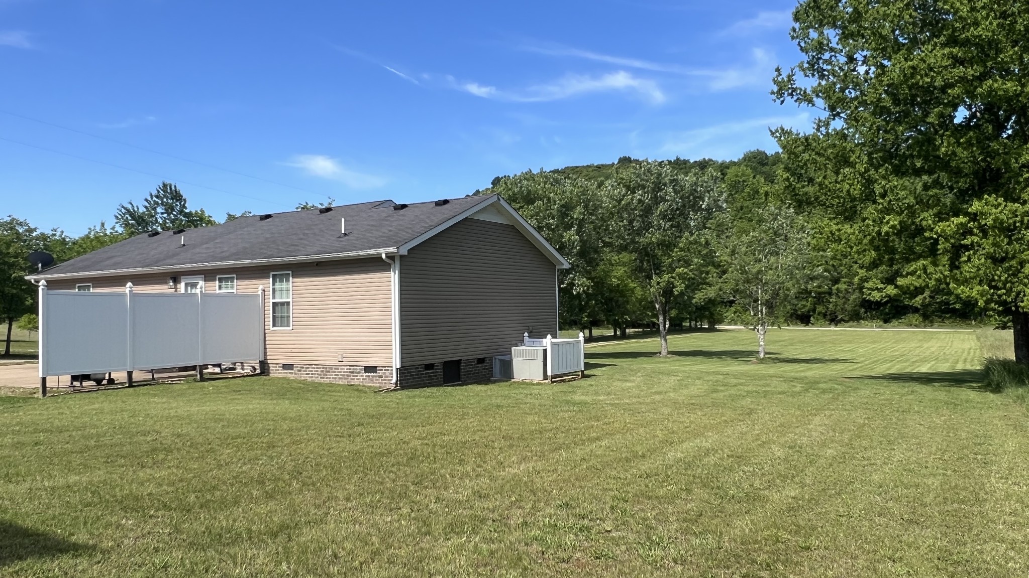 8659 Dog Branch Road Mount Pleasant, TN 38474 - Photo 13 of 44