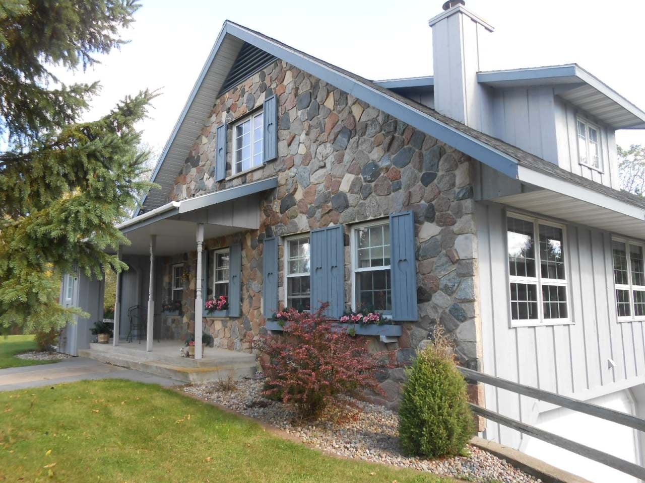 W9033 Forrest Road Antigo, WI 54409 - Photo 2 of 32 Gallery Image 2